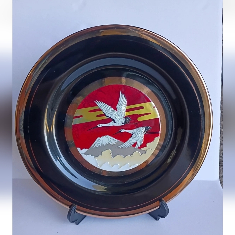 RARE Art Of Chokin Collector Plate, Cranes In Flight on Red, 24k Gold Rim 6.25" - Picture 2 of 6
